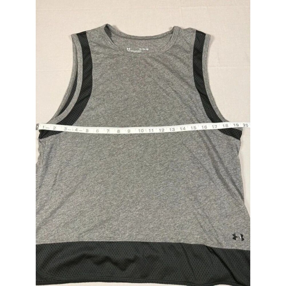 Under Armour Athletic Razorback Tank - Picture 3 of 5